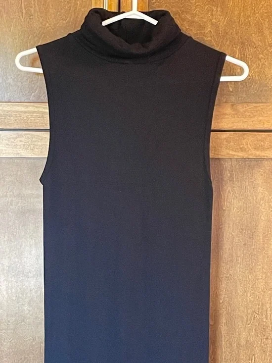 C’est Moi Black Sleeveless Turtleneck Dress - Picture 2 of 5